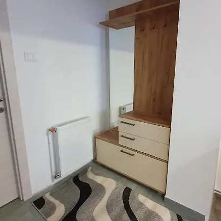 Apartman Imperium Stan Na Dan Indija