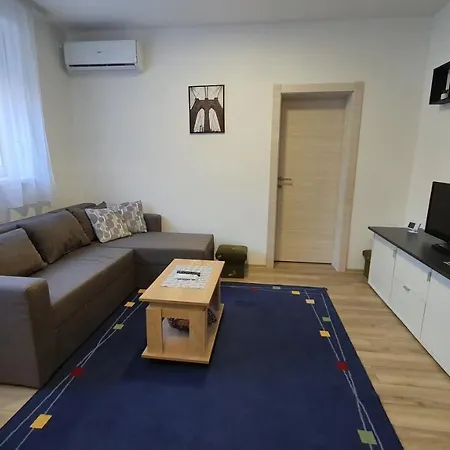 Imperium Stan Na Dan Apartment